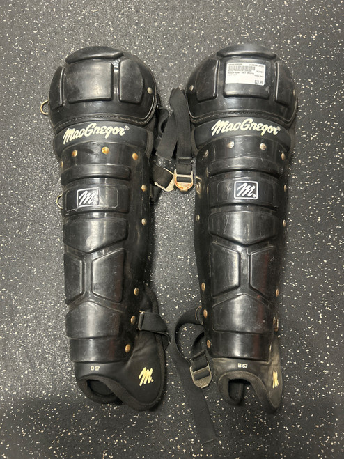 Vist Large View of Product Image Which is Used MacGregor B67 Umpire Leg Guards