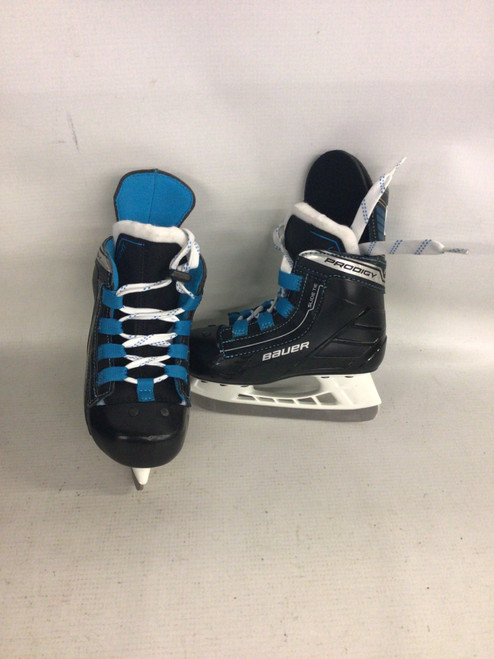 Vist Large View of Product Image Which is Used Bauer BAUER PRODIGY SKATE Youth Hockey Skate Youth 06.0