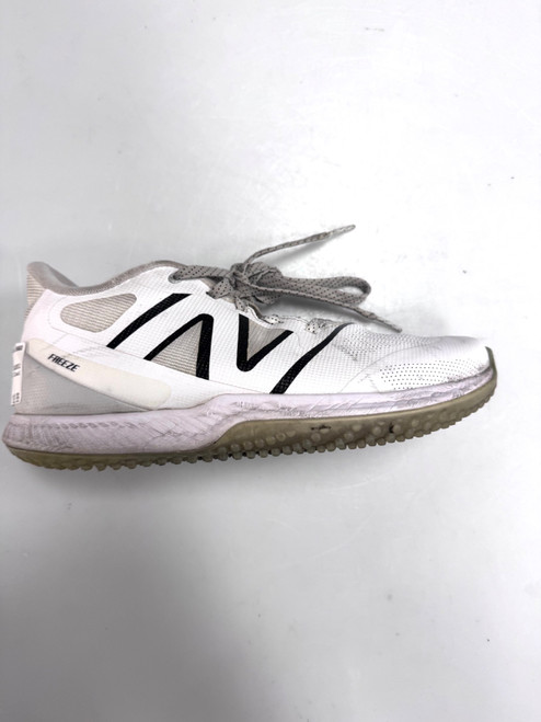 Vist Large View of Product Image Which is Used New Balance LAX Cleats Mens White Senior 6