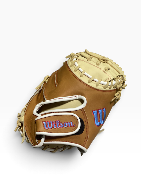 Vist Large View of Product Image Which is Used Wilson A1000 BB/SB Catchers RH Throw Brown 33"