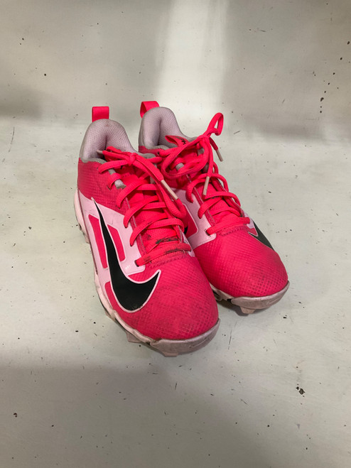 Vist Large View of Product Image Which is Used Nike SB CLEATS BB/SB Cleats Pink Junior 02