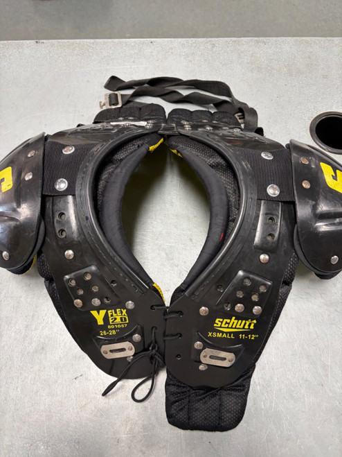 Vist Large View of Product Image Which is Used Schutt Y FLEX 2.0 FB Shoulder Pads None XS