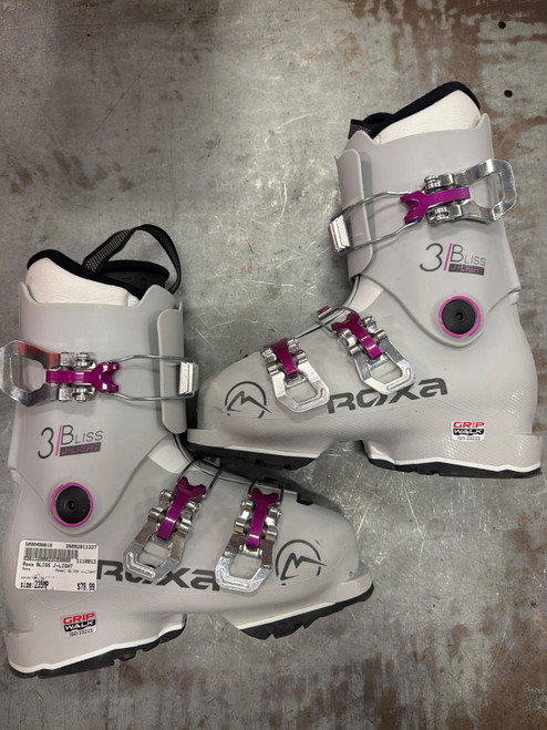 Vist Large View of Product Image Which is Used Roxa BLISS J-LIGHT Womens DH Ski Boot White 235 MP - J05.5 - W06.5