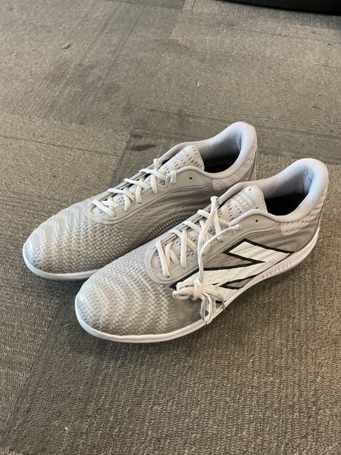 Vist Large View of Product Image Which is Used New Balance 4040 V7 METAL CLEATS NEW CONDITION BB/SB Cleats Grey Senior 13