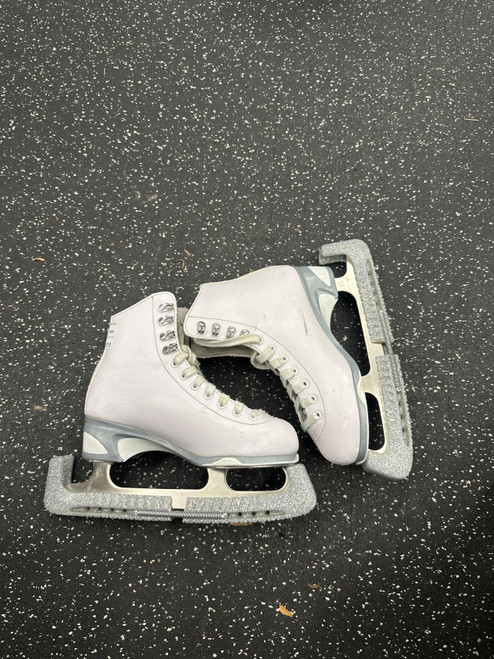 Vist Large View of Product Image Which is Used Jackson 150 WomensFigure Skate White Senior 5
