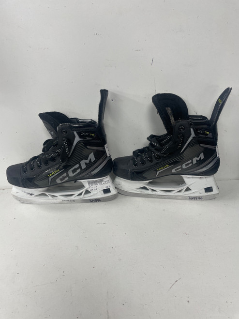 Vist Large View of Product Image Which is Used CCM TACKS XF70 Intermediate Hockey Skate Intermediate 4.0