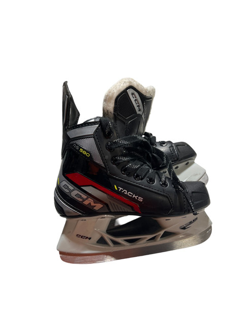 Vist Large View of Product Image Which is Used CCM AS 580 Youth Hockey Skate Youth 13.5