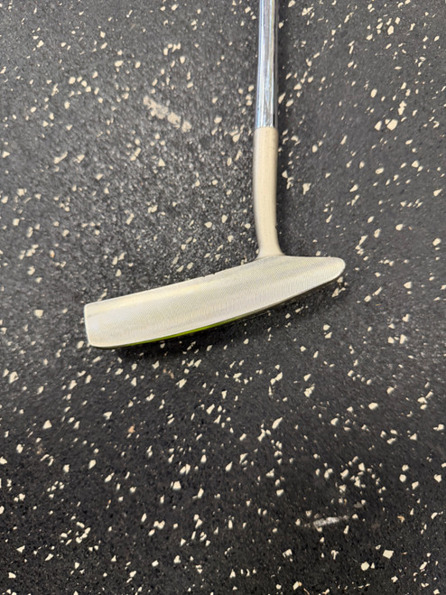 Vist Large View of Product Image Which is Used Cleveland CLASSICS X Mens Putter RH