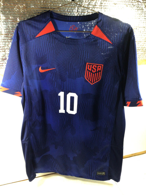 Vist Large View of Product Image Which is NEW Nike USA PULISIC JERSEY Soccer Top Adt Navy Blue And Red LG