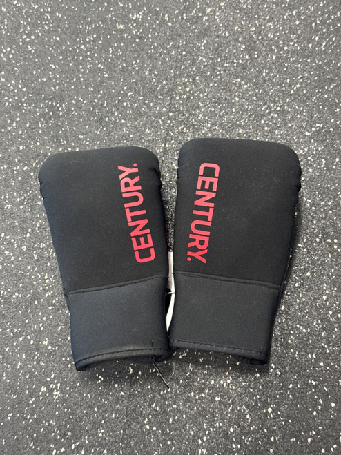 Vist Large View of Product Image Which is Used Century Heavy Bag Gloves Black Senior