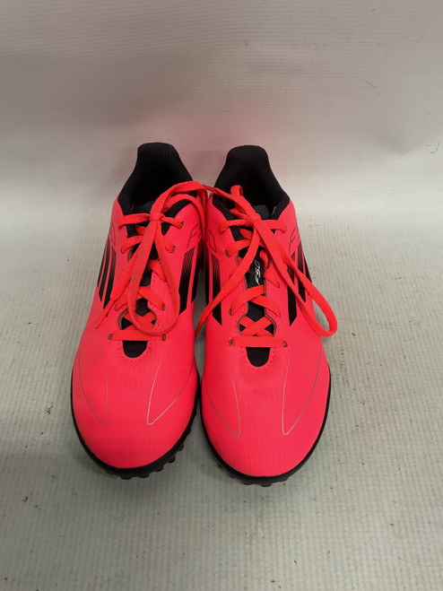 Vist Large View of Product Image Which is Used Adidas Soccer Turf Shoes Pink Junior 02
