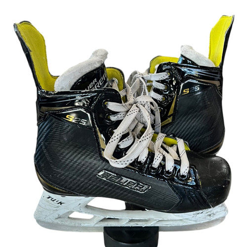 Vist Large View of Product Image Which is Used Bauer SUPREME S25 Junior Hockey Skate Junior 03