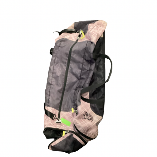 Vist Large View of Product Image Which is Used Brine Player Carry Bag Maroon