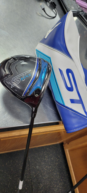 Vist Large View of Product Image Which is Used Mizuno ST MAX Mens Driver RH 9.5 Degree