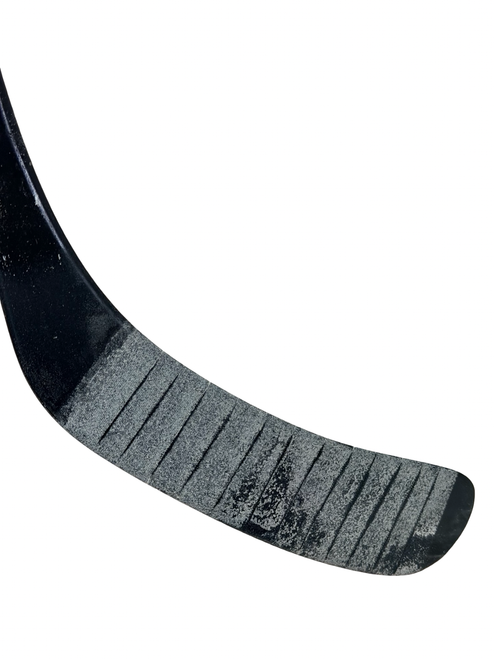 Vist Large View of Product Image Which is Used Bauer BAUER X Grip Junior Hockey Stick Right 40 Flex P92
