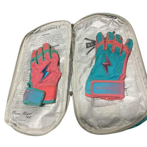 Vist Large View of Product Image Which is Used BB/SB Batting Gloves Pink SM