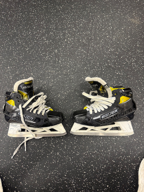Vist Large View of Product Image Which is Used Bauer SUPREME 3S PRO Senior Goalie Skate Senior 6.5