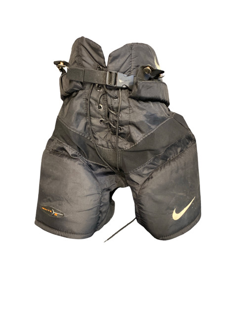 Vist Large View of Product Image Which is Used Nike NIKE Junior Pant Black MD