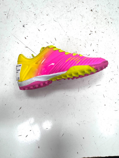 Vist Large View of Product Image Which is Used Vizari Soccer Turf Shoes Pink Youth 09.0