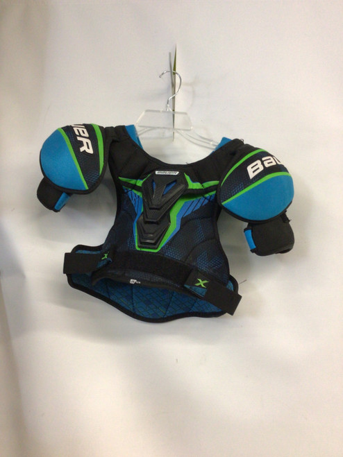 Vist Large View of Product Image Which is Used Bauer BAUER X Junior Shoulder Pads MD