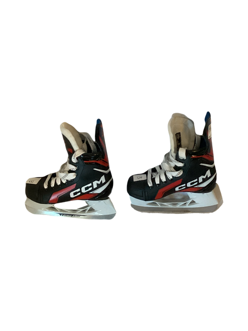 Vist Large View of Product Image Which is Used CCM NEXT Youth Hockey Skate Youth 13.0