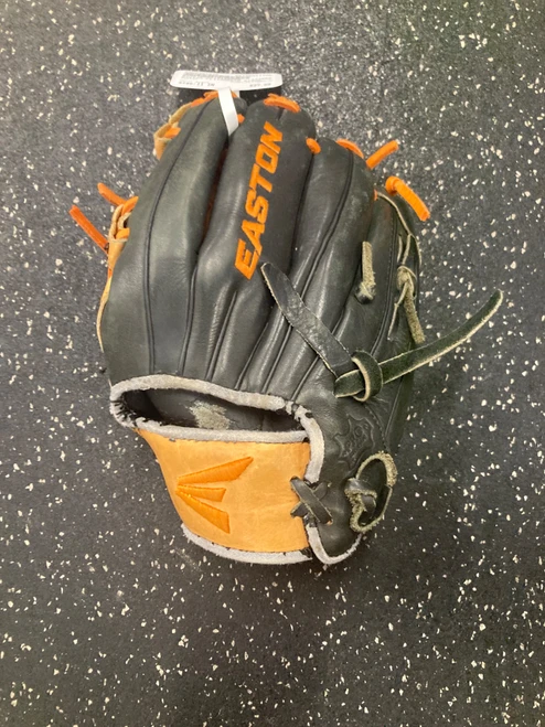 Vist Large View of Product Image Which is Used Easton FL1100BKTN BB/SB Glove LH Throw Black 11"
