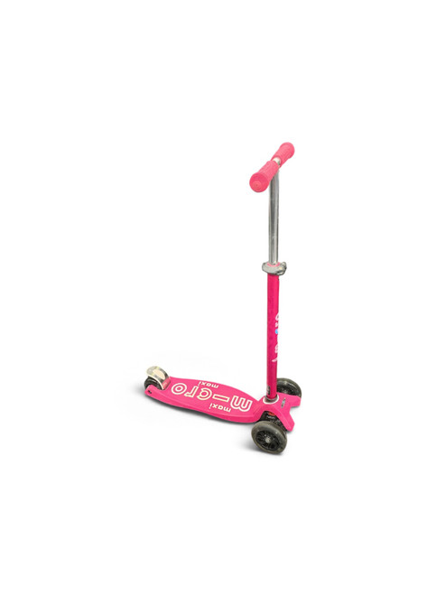 Vist Large View of Product Image Which is Used MICRO KICKBOARD MAXI Scooter Pink