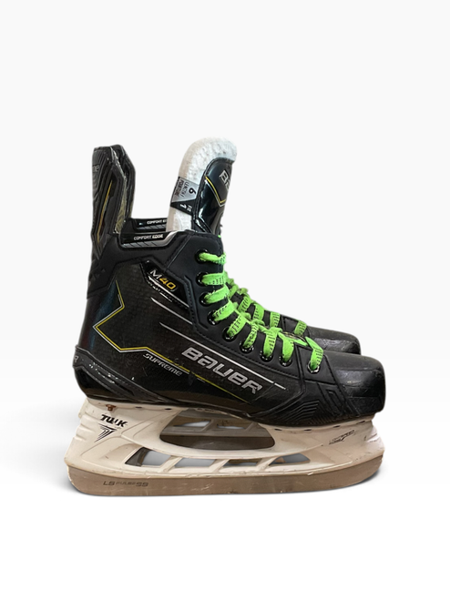 Vist Large View of Product Image Which is Used Bauer M40 SZ 6 Intermediate Hockey Skate Intermediate 6.0