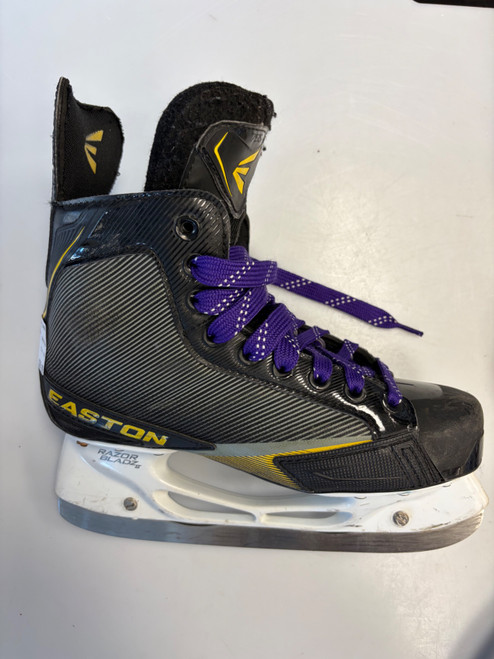 Vist Large View of Product Image Which is Used Easton 75S Intermediate Hockey Skate Intermediate 5.0