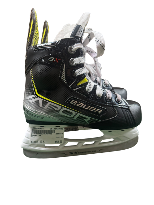 Vist Large View of Product Image Which is Used Bauer 3X Youth Hockey Skate Youth 12.5