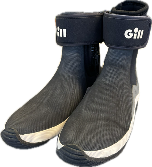 Vist Large View of Product Image Which is Used Water Shoes M Black Senior 7