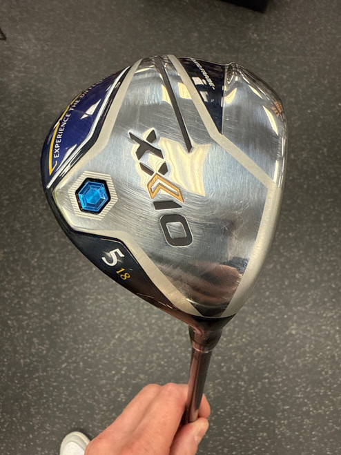 Vist Large View of Product Image Which is Used XXIO 12 Mens Fairway Wood RH 5 Wood
