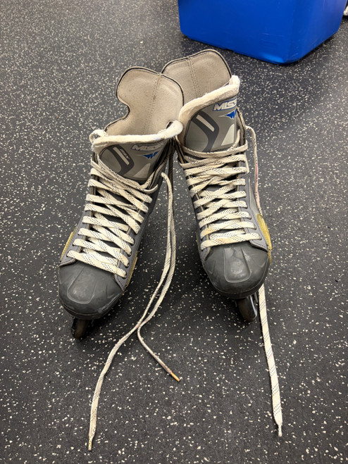 Vist Large View of Product Image Which is Used Mission BSK Senior Rec Fitness Skates Grey Senior 11