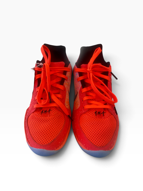 Vist Large View of Product Image Which is Used Nike Basketball Shoes Y Pink Junior 04.5
