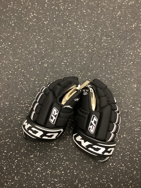 Vist Large View of Product Image Which is Used CCM 4R Intermediate Gloves Black 11"