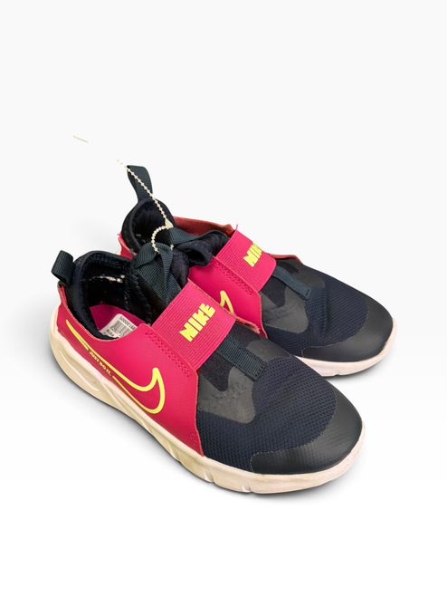 Vist Large View of Product Image Which is Used Nike Running/X-Train Shoes Y Junior 01.5