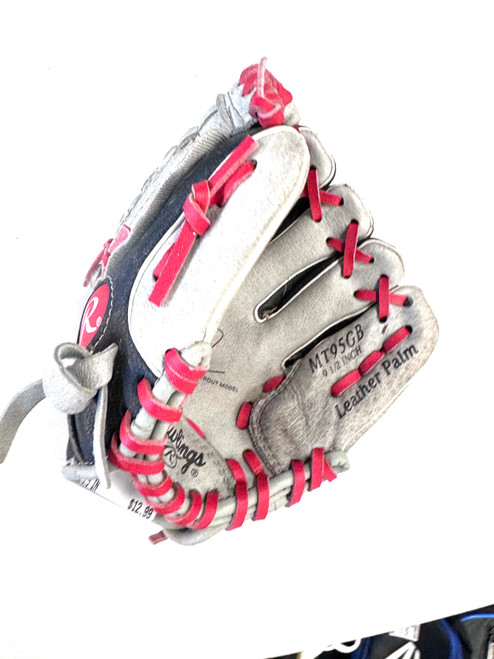 Vist Large View of Product Image Which is Used Rawlings TROUT BB/SB Glove RH Throw Grey 9 1/2"