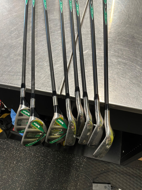 Vist Large View of Product Image Which is Used MacGregor MT OS 4-GW 4-6 HYBRIDS Mens Iron Set RH 4I-PW