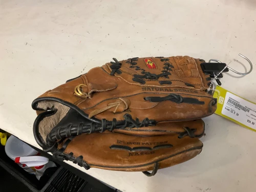 Vist Large View of Product Image Which is Used Easton NAT60 BB/SB Glove RH Throw Brown 12 1/2"