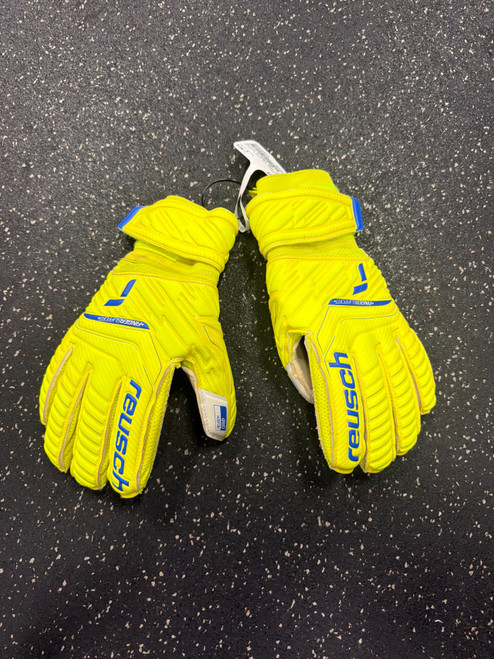 Vist Large View of Product Image Which is Used Reusch ATTRAKT GRIP FINGER SUPPORT Soccer Goalie Gloves Yellow 7