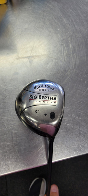 Vist Large View of Product Image Which is Used Callaway BIG BERTHA TITANIUM Mens Driver RH 9.0 Degree