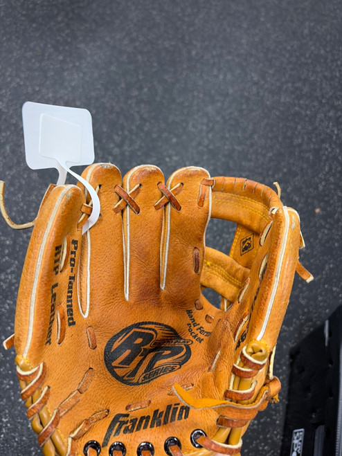 Vist Large View of Product Image Which is Used Franklin 4634TNL BB/SB Glove LH Throw Brown 10"