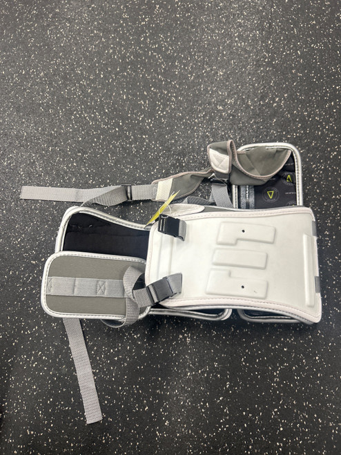 Vist Large View of Product Image Which is Used Epoch INTEGRA X Lacrosse Rib Pads White SM