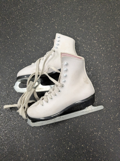 Vist Large View of Product Image Which is Used Lange CLASSIC Girls Figure Skate White Junior 01