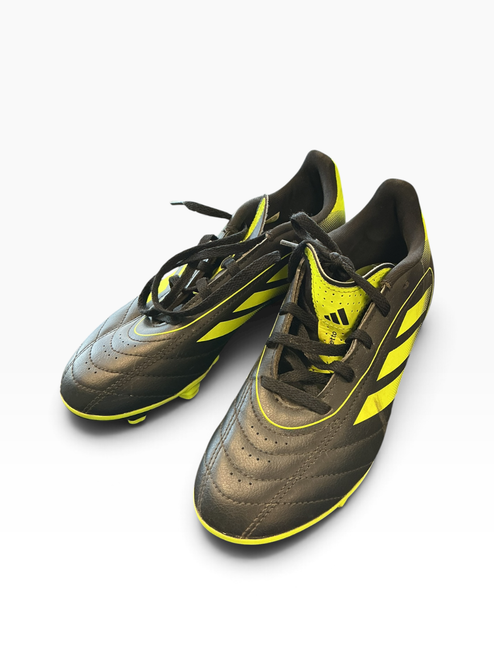 Vist Large View of Product Image Which is Used Adidas GOLETTO Soccer Cleats Green Junior 03.5