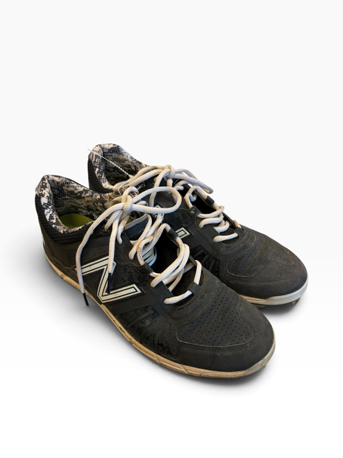 Vist Large View of Product Image Which is Used New Balance BB/SB Cleats Black Senior 10.5