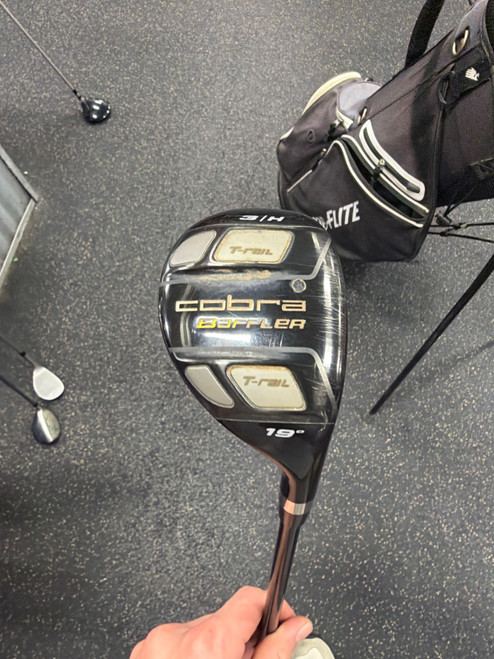 Vist Large View of Product Image Which is Used Cobra BAFFLER Mens Hybrid Club RH 3 Hybrid