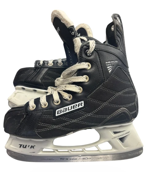 Vist Large View of Product Image Which is Used Bauer NEXUS 44 SKATES Junior Hockey Skate Junior 04