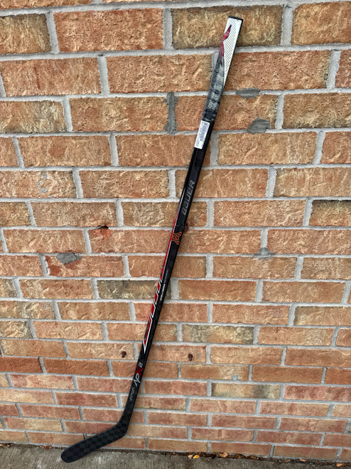 Vist Large View of Product Image Which is Used Bauer VAPOR APX2 MINNESOTA GOLDEN GOPHERS Inter One Piece Right 67 Flex