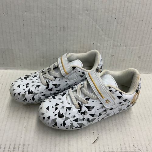 Vist Large View of Product Image Which is Used Soccer Cleats White Youth 13.0